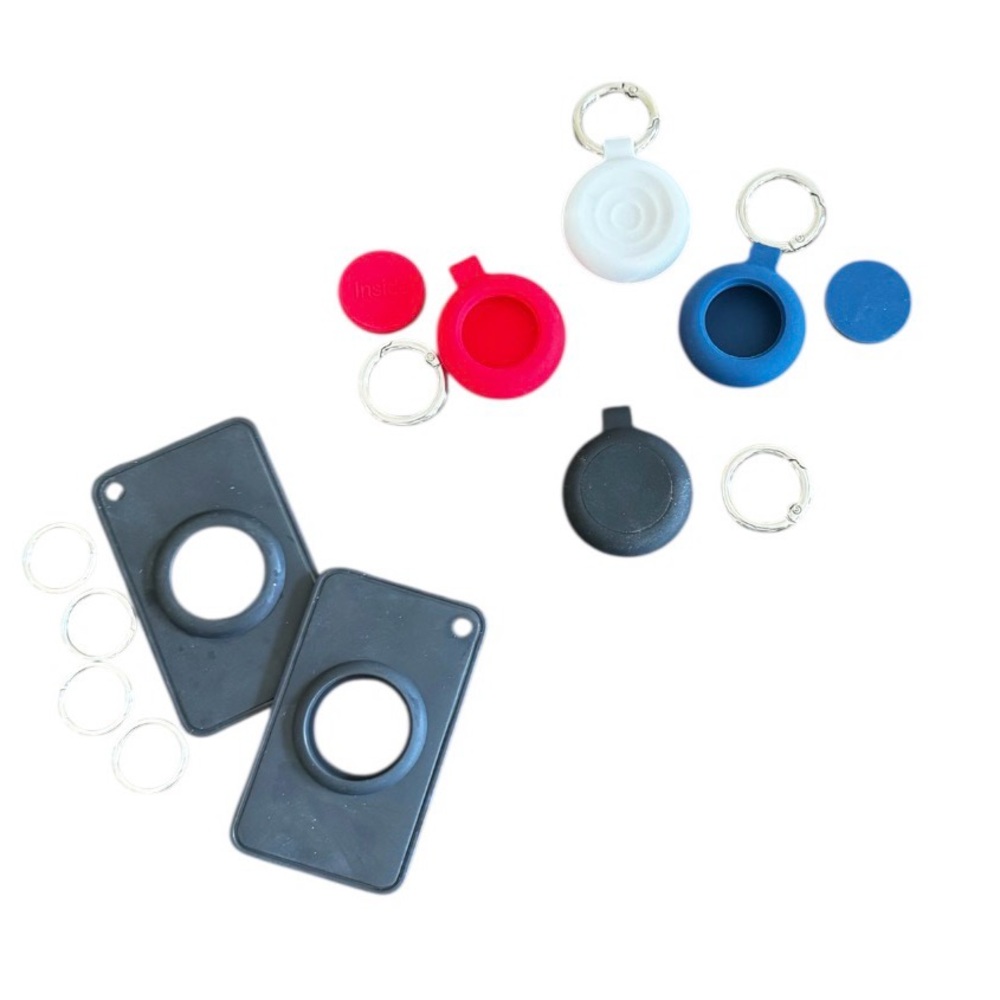 NWOT Air Tag holder accessories keychains cardholders security safety antitheft